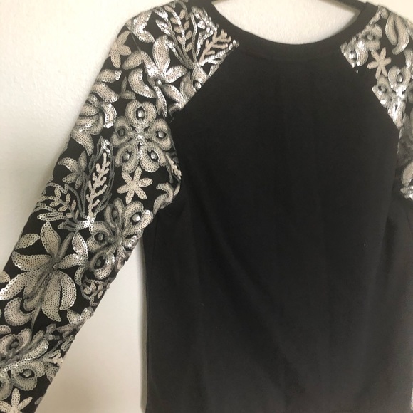 Fancy black sweater with sequin details - Picture 1 of 5